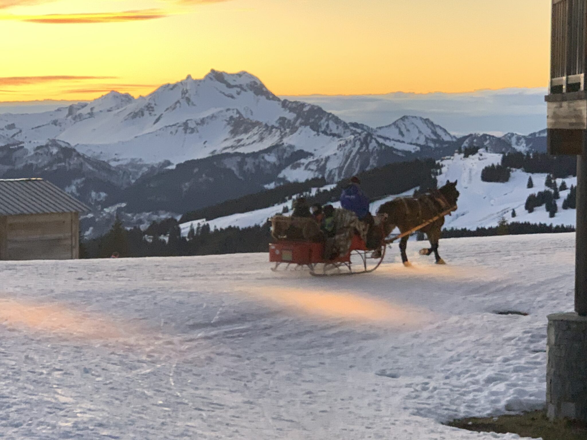 “8 Best Romantic Ski Resorts in Europe for Couples (2025/26 Guide)”