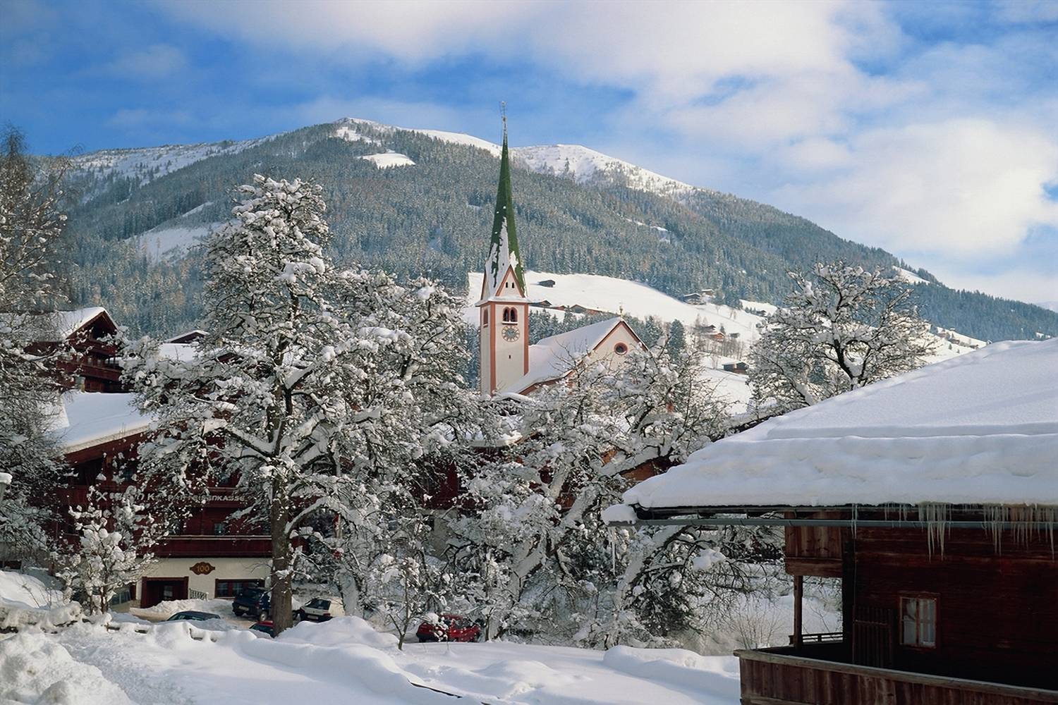Skiing in Alpbach: The Ultimate Guide to Austria’s Most Beautiful Village