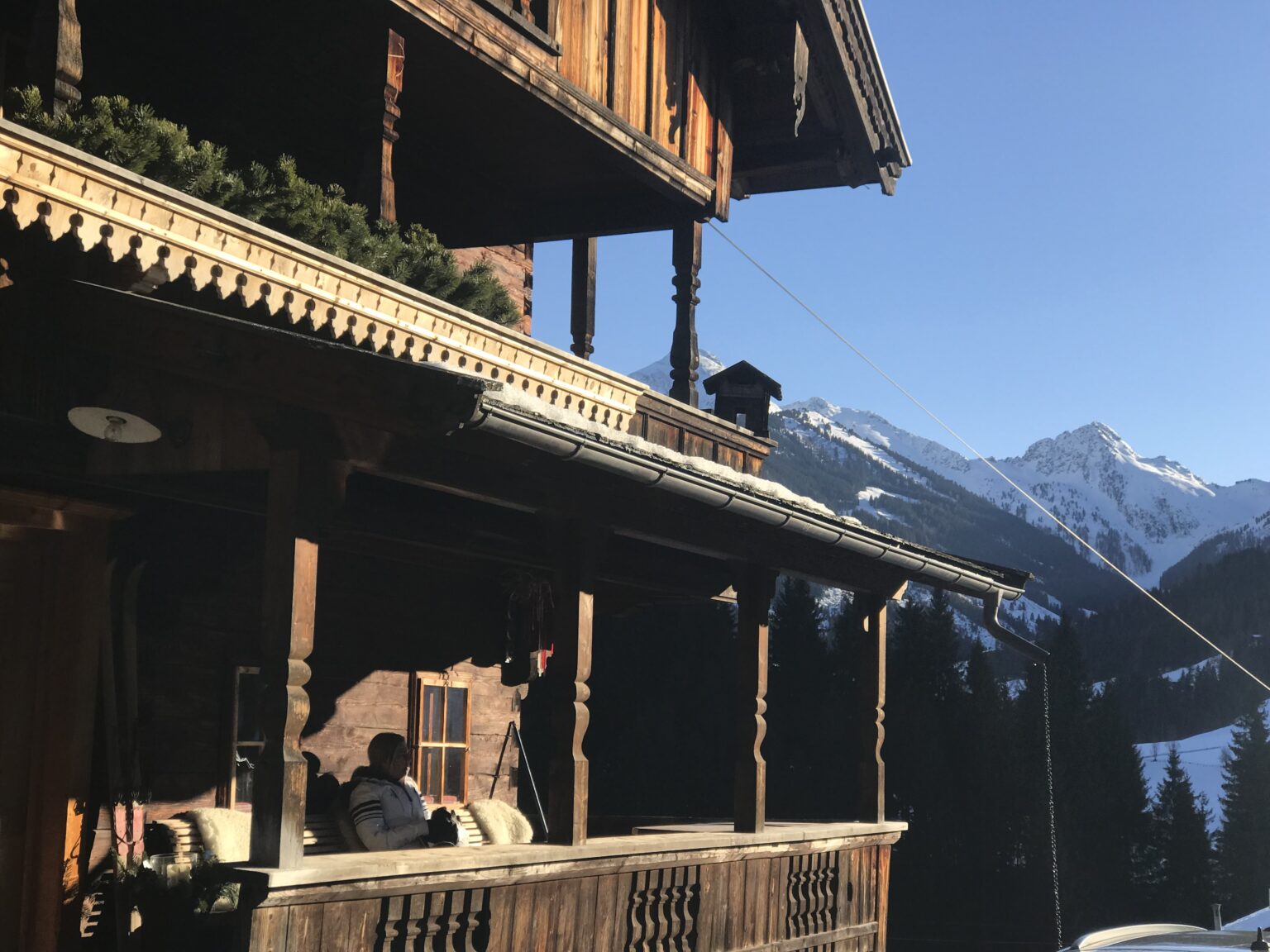 “8 Best Romantic Ski Resorts in Europe for Couples (2025/26 Guide)”