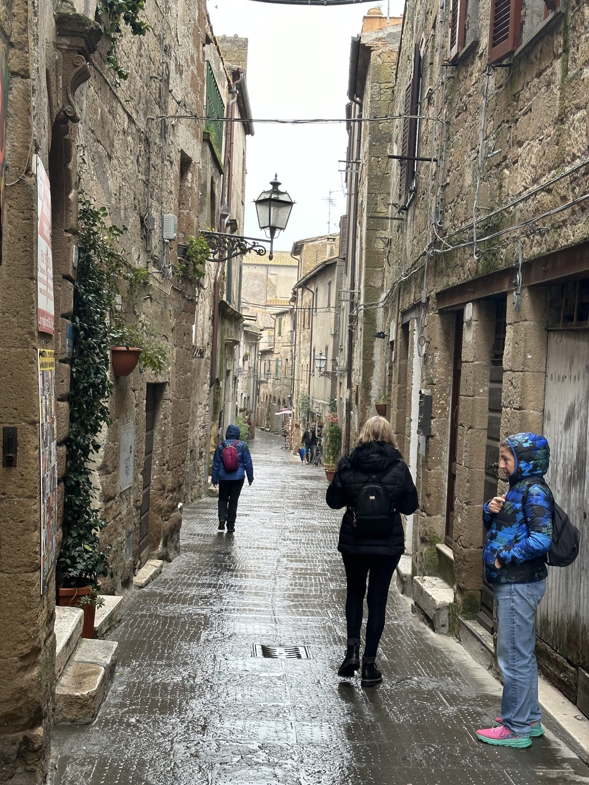 PITIGLIANO TRAVEL GUIDE 2026: DISCOVER TUSCANY'S STUNNING CLIFFSIDE TOWN