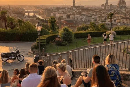 Florence in June: Long Days, Golden Evenings & Early Summer Energy