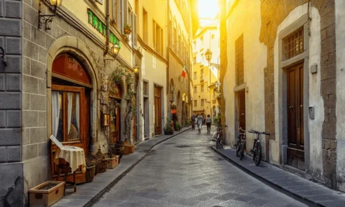 14 Best Luxury Airbnbs in Florence, Italy